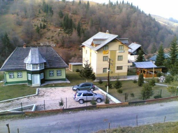 Vanzare 2 vile vacanta +3.500mp. in Rucar-Bran - Pret | Preturi Vanzare 2 vile vacanta +3.500mp. in Rucar-Bran