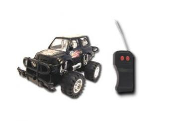 Masinuta Jeep cu telecomanda Bakugan - Pret | Preturi Masinuta Jeep cu telecomanda Bakugan