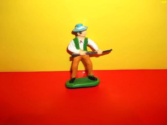 jucarii figurine figurina omulet vanator - Pret | Preturi jucarii figurine figurina omulet vanator