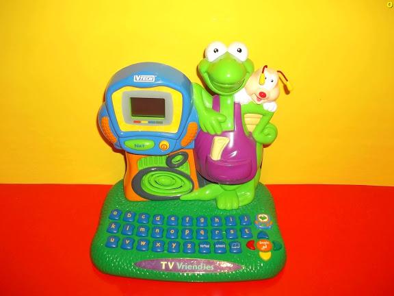 jucarii leptop tv friends de la vtech cu functii si cu mai multe activitati si jocuri - Pret | Preturi jucarii leptop tv friends de la vtech cu functii si cu mai multe activitati si jocuri