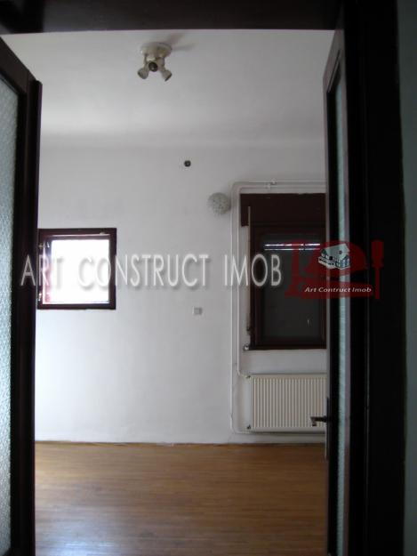 4 camere- Ferdinand - Pret | Preturi 4 camere- Ferdinand