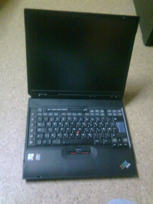 Laptop model ThinkPad A31p defect - Pret | Preturi Laptop model ThinkPad A31p defect